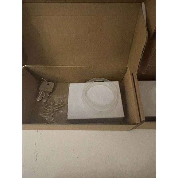 Leydebong Pack of 2 Gold Pocket Door Lock with Keys Square Pocket Door Hardware - Picture 13 of 16